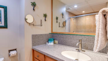 Kaanapali-Shores-Bathroom-03